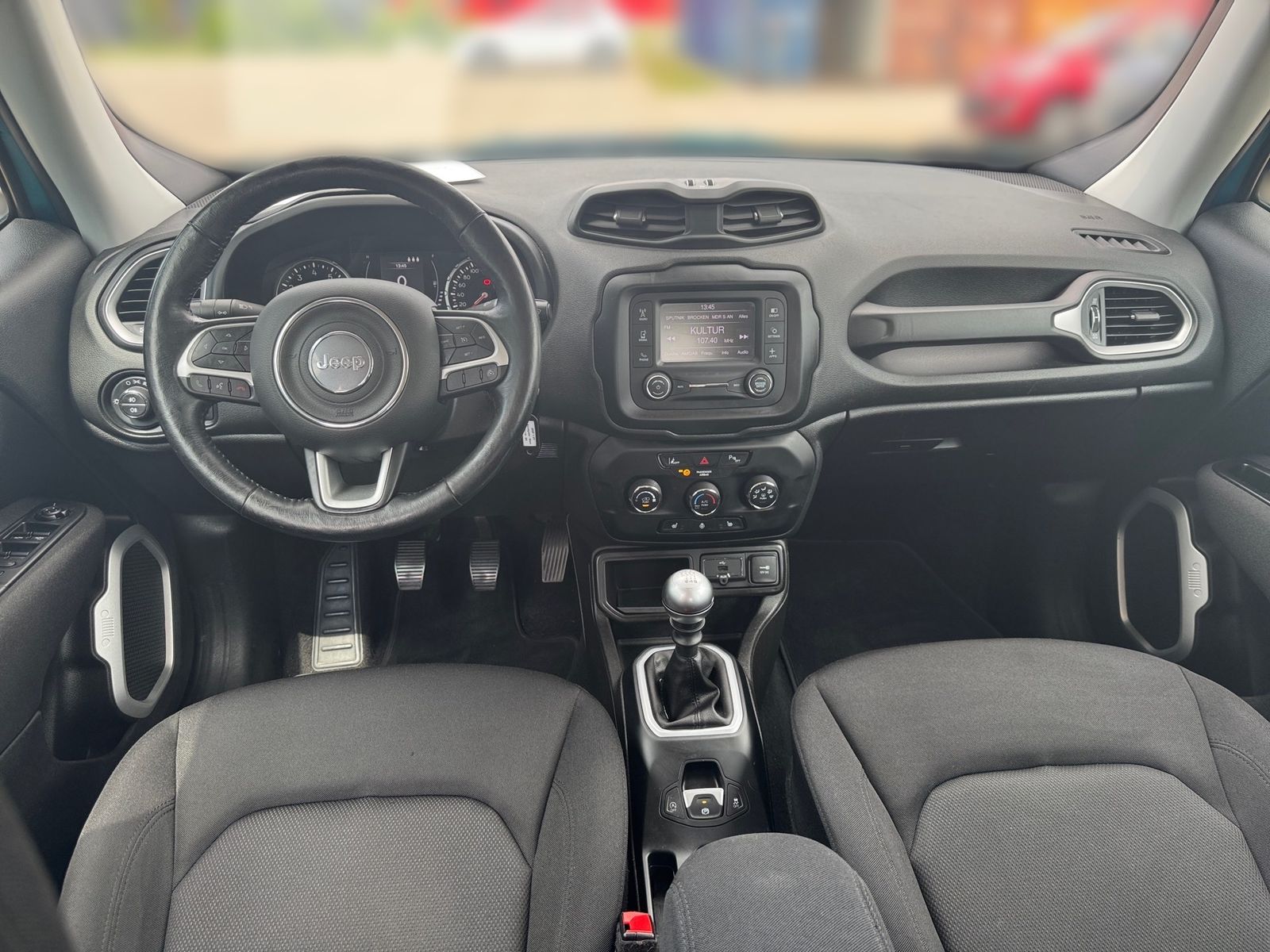 Fahrzeugabbildung Jeep Renegade Longitude T-GDi 1.0