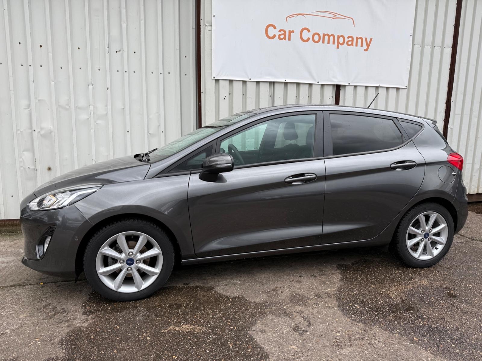 Ford Fiesta 1.Hand*Sehr gepflegt*R-Kamera*SHZ*PDC*