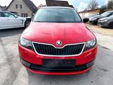 Skoda Rapid Spaceback Edition/DSG/PANORAMA/XENON/SPORT - Skoda Rapid mit Schiebedach