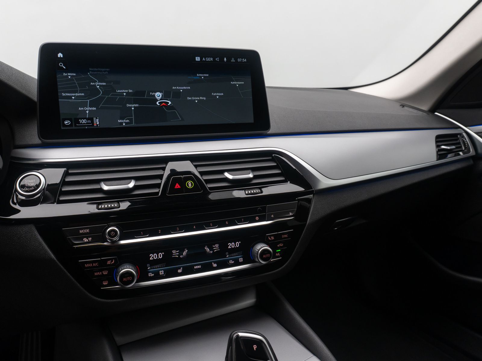 Fahrzeugabbildung BMW 530d xD ACC 360°Memory DAB DisplKey AHK Standhz