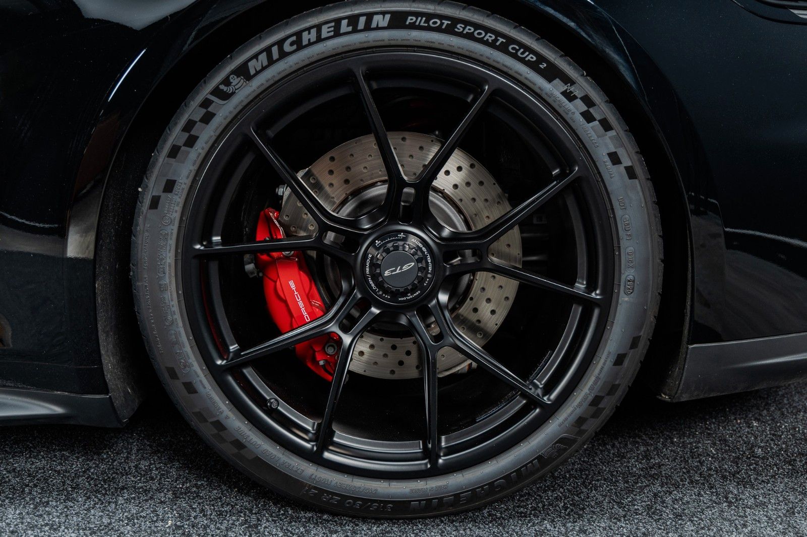 Fahrzeugabbildung Porsche GT3 + 1. Hand + 1.835 km + Lift + Carbon + BOSE