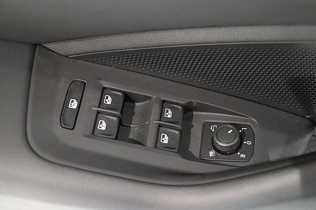 Passat Business 1.5 eHybrid DSG AHK Ganzjahresre