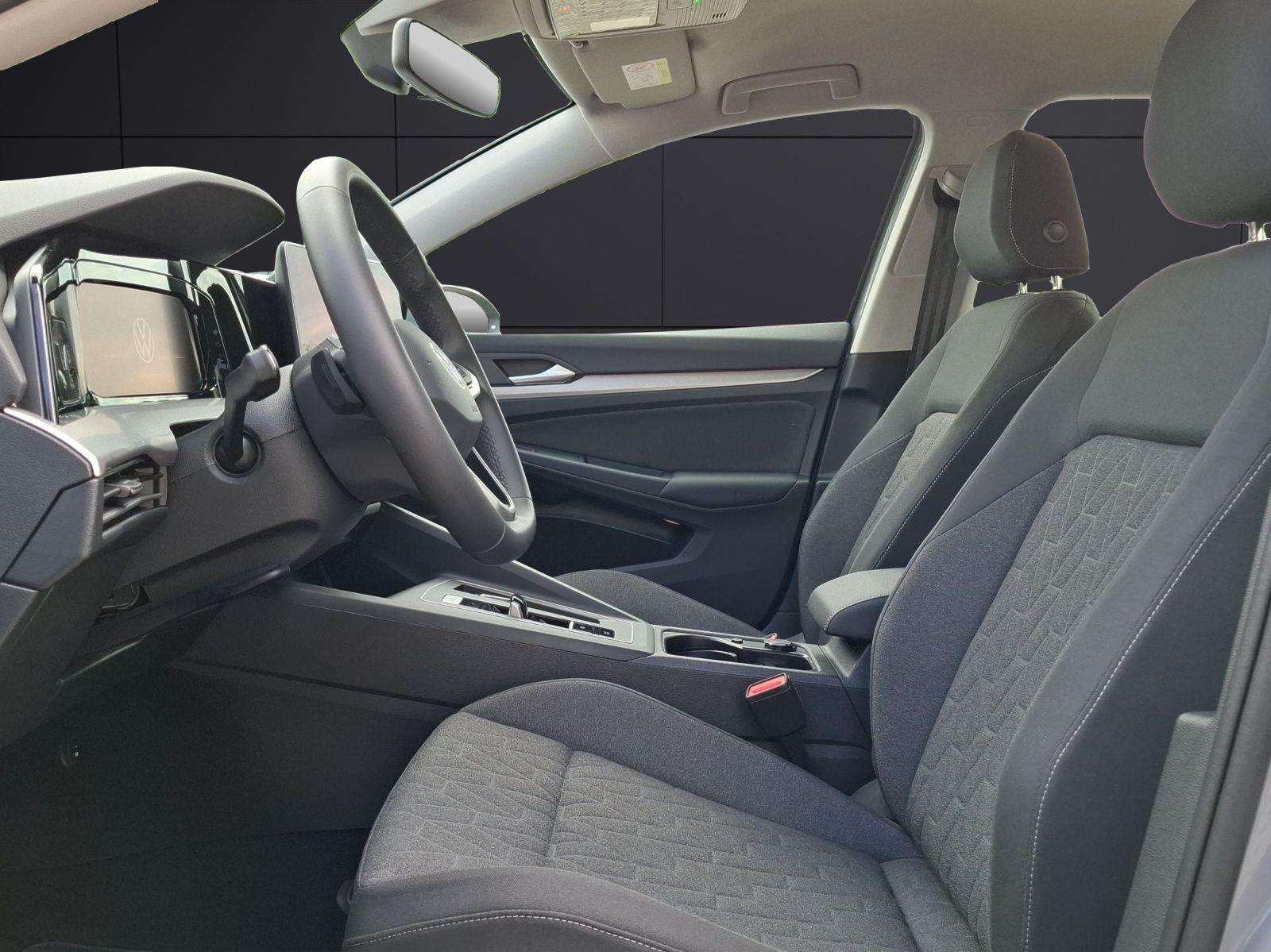 Fahrzeugabbildung Volkswagen Golf VIII Variant eTSI Life DSG LED CarPlay AID