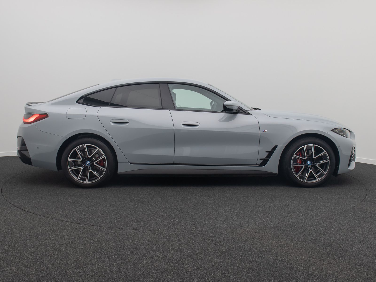 Fahrzeugabbildung BMW i4 eD35 Gran Coupè M Sport Pro Kamera DAB LED