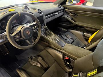 صورة مصغرة 11 لـ 2023 Porsche CAYMAN