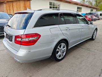 Mercedes E 200 - 10