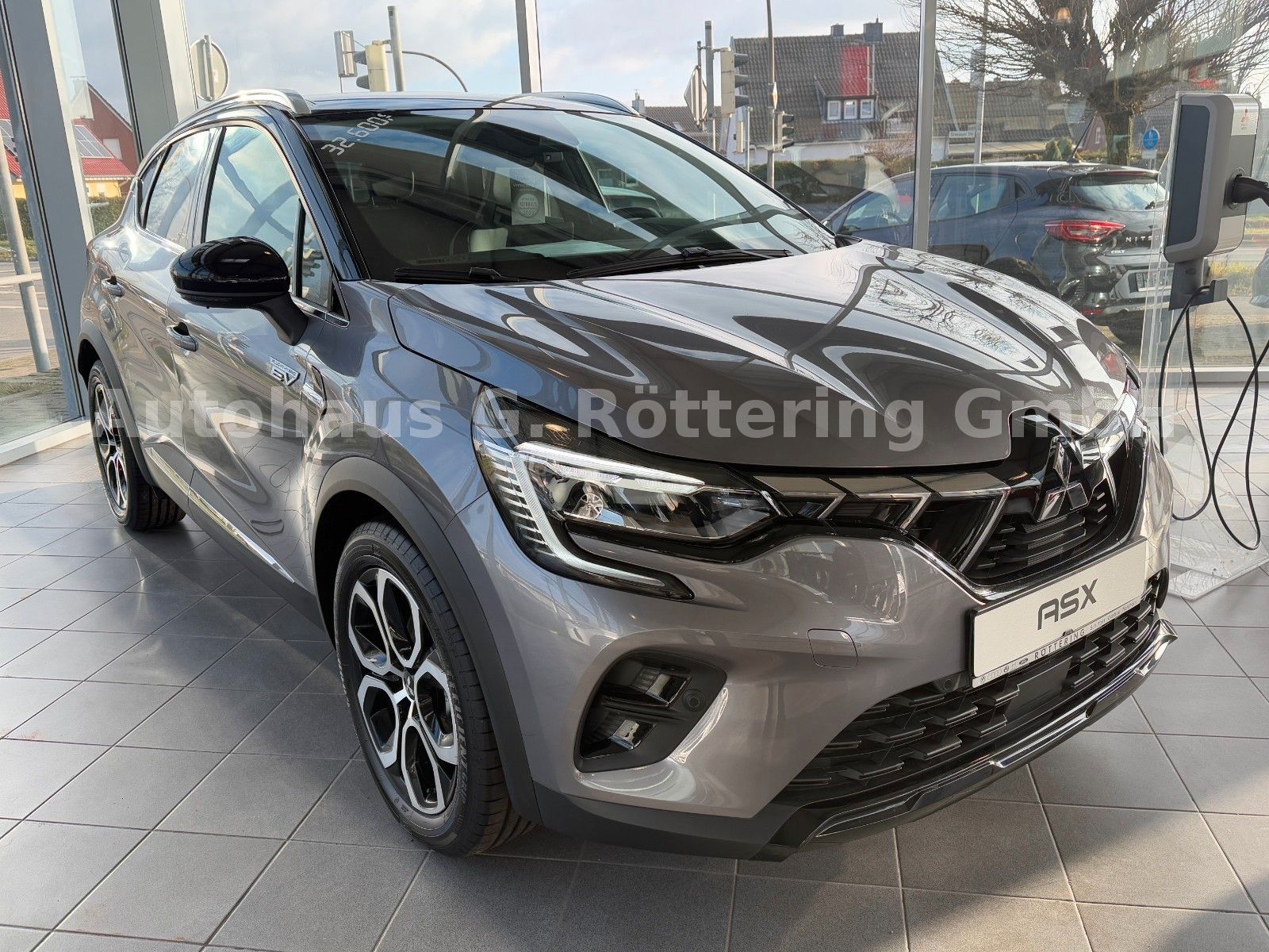 Fahrzeugabbildung Mitsubishi ASX 1.6 Intro Edition PHEV +LED+RFK+NAVI+SHZ+