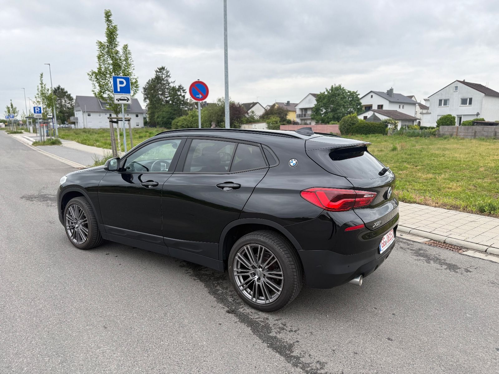 BMW X2 sDrive 18 i *SPORTSITZE+KAMERA+NAVI+18"ZOLL* foto 15