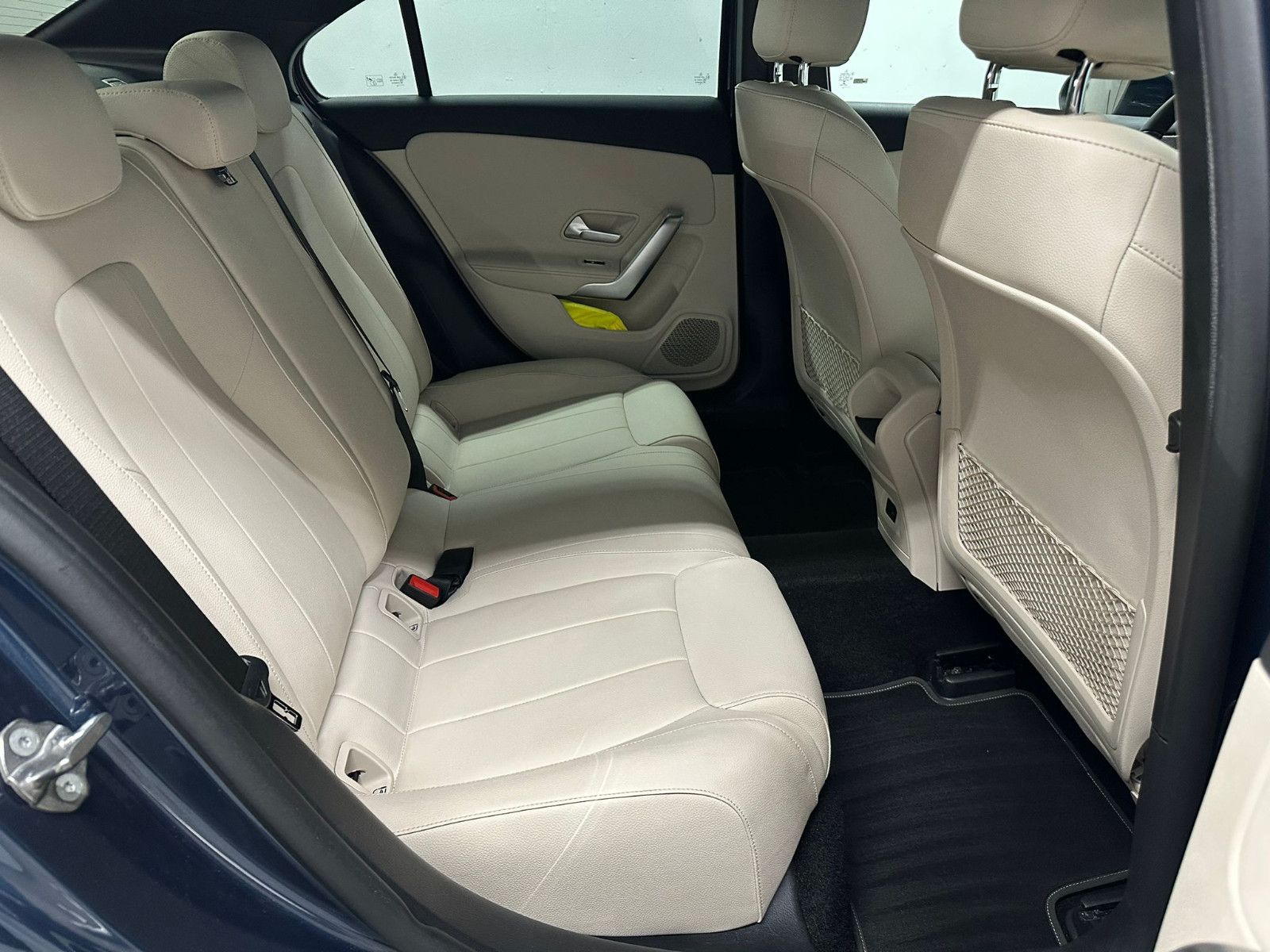 Fahrzeugabbildung Mercedes-Benz A 180 d Limousine *Progressive*NAVI*AHK*LEDER*