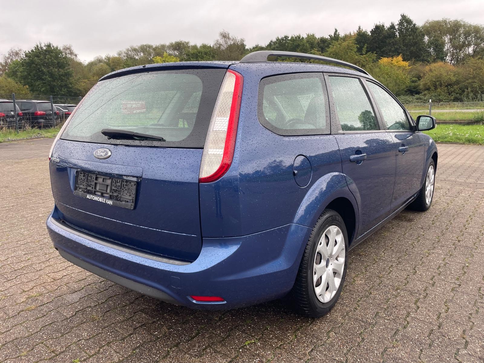 Ford Focus 2009 — photo 7