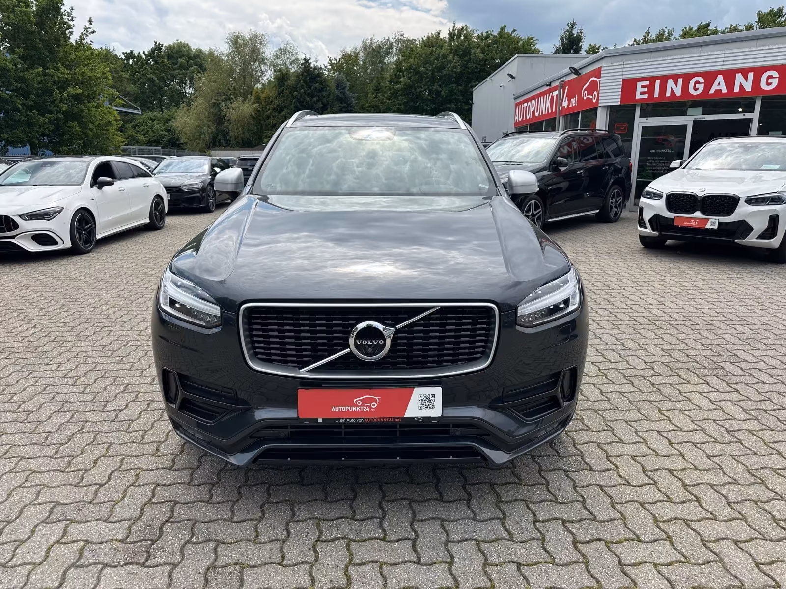 Volvo XC90 R-Design AWD KEY Stand AHK Pano ACC Luft