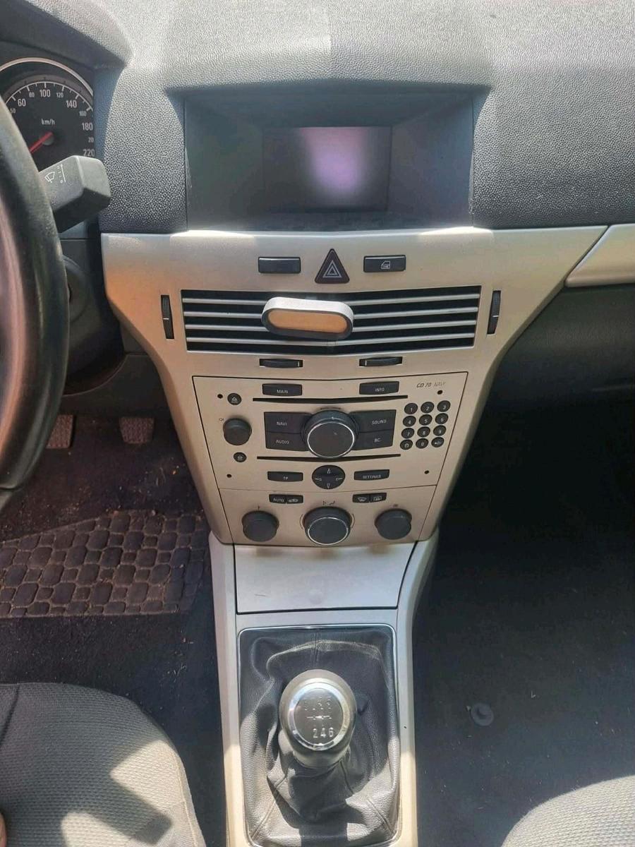 Opel Astra, 2007