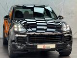Porsche Cayenne S Diesel 4.1 V8 TDI|AHK|PANO|MEM|BOSE - Porsche Cayenne Gebrauchtwagen in Essen