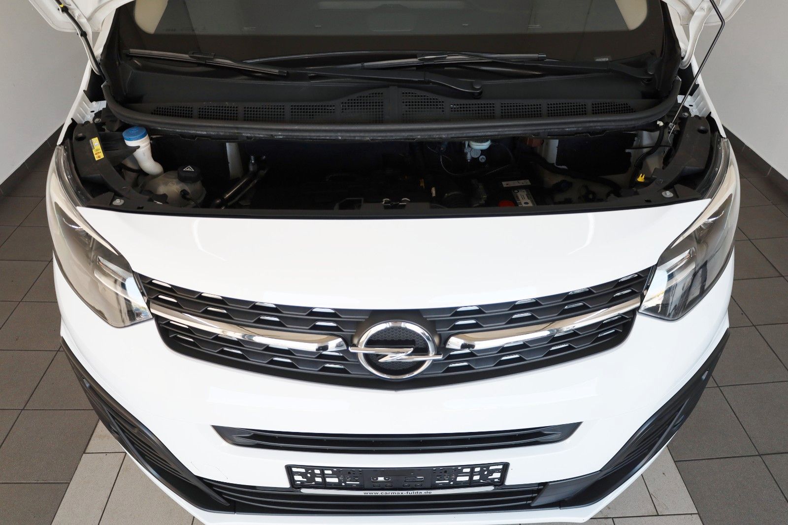 Fahrzeugabbildung Opel Zafira Life Elegance L,Leder,Navi,Pano,7Sitz,+WR