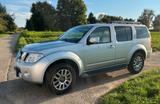 Nissan Gepflegten Nissan Pathfinder 2.5 dCi