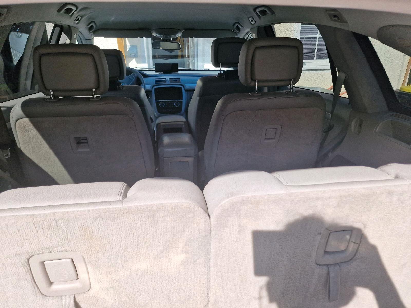 Mercedes-Benz R320 2007 — photo 9