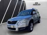 Skoda Yeti Ambition 4x4 Finanzierung Garantie - silberne Skoda Yeti