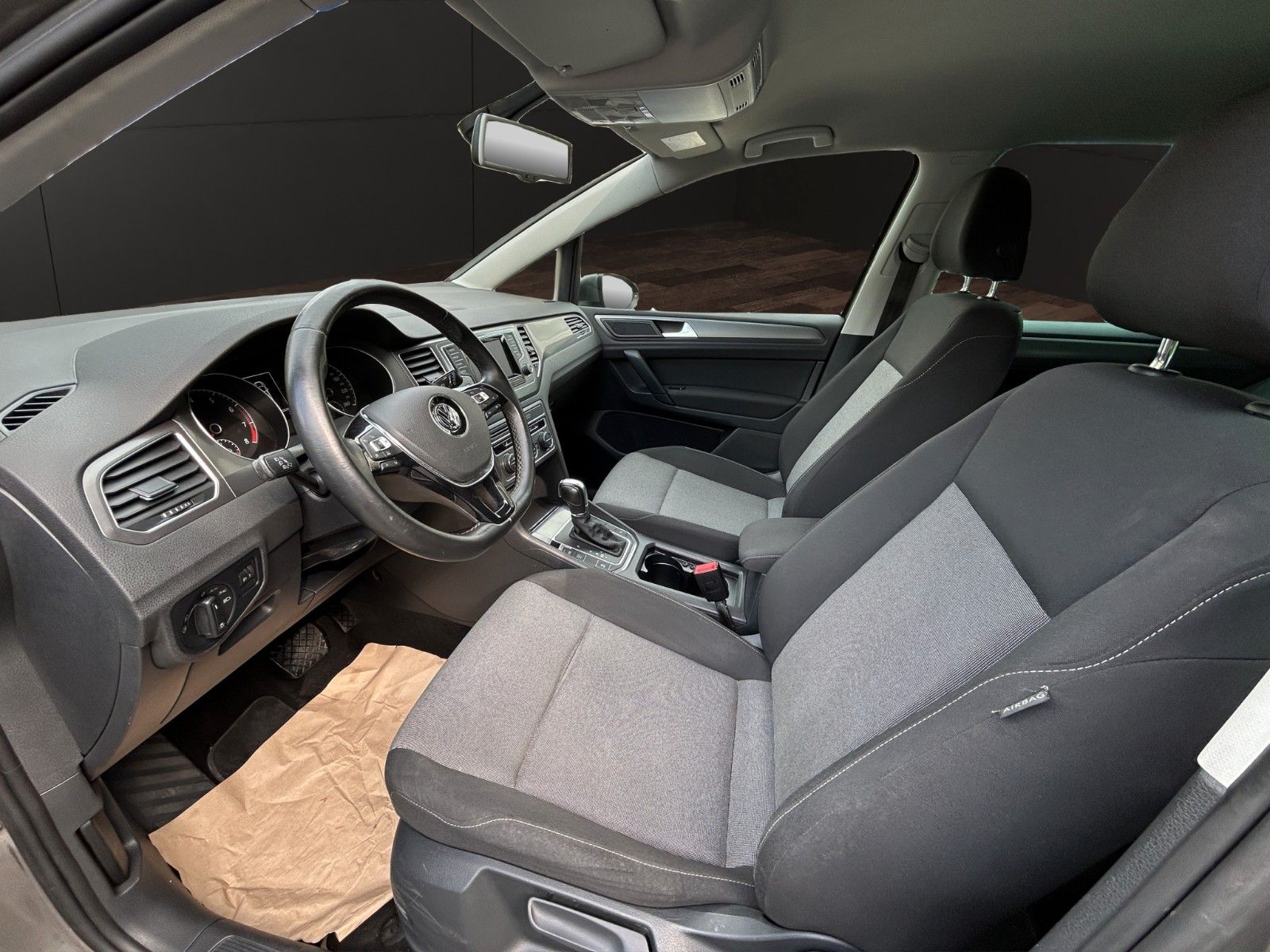 Fahrzeugabbildung Volkswagen Golf Sportsvan VII Trendline Automatik/BMT/