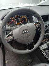 Opel Astra 1.8 ECOTEC Endless Summer Endless Summer - Opel Astra: Ecotec