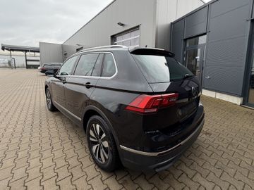 Volkswagen Tiguan - 4