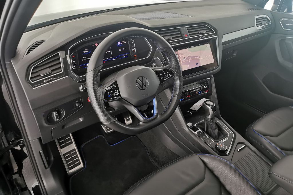 Volkswagen Tiguan R 4Motion 2.0 TSI AHK*Tempo*PDC*RFK*Nav