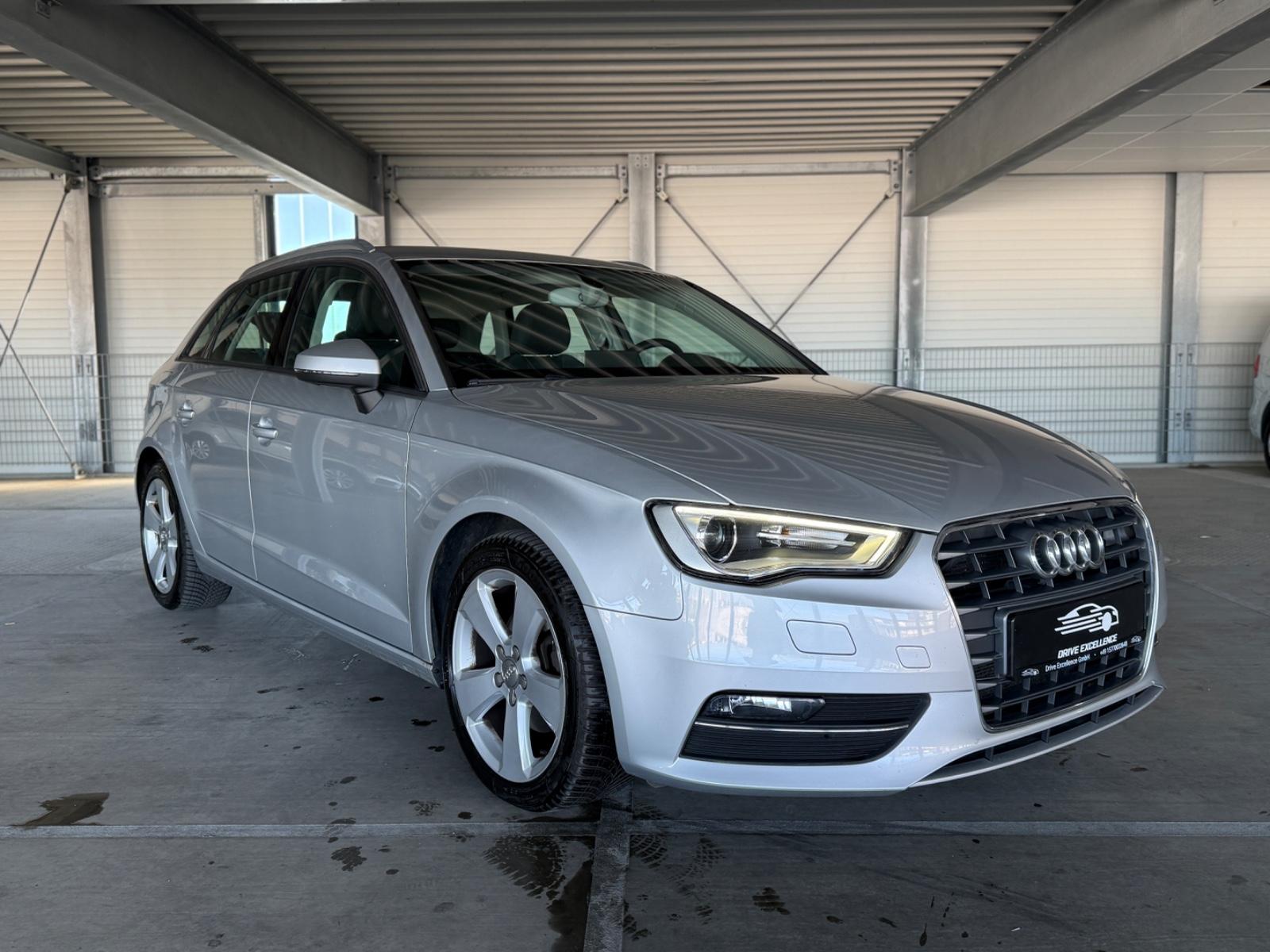 Audi A3 Sportback NAVI TEMP PDC BT SH