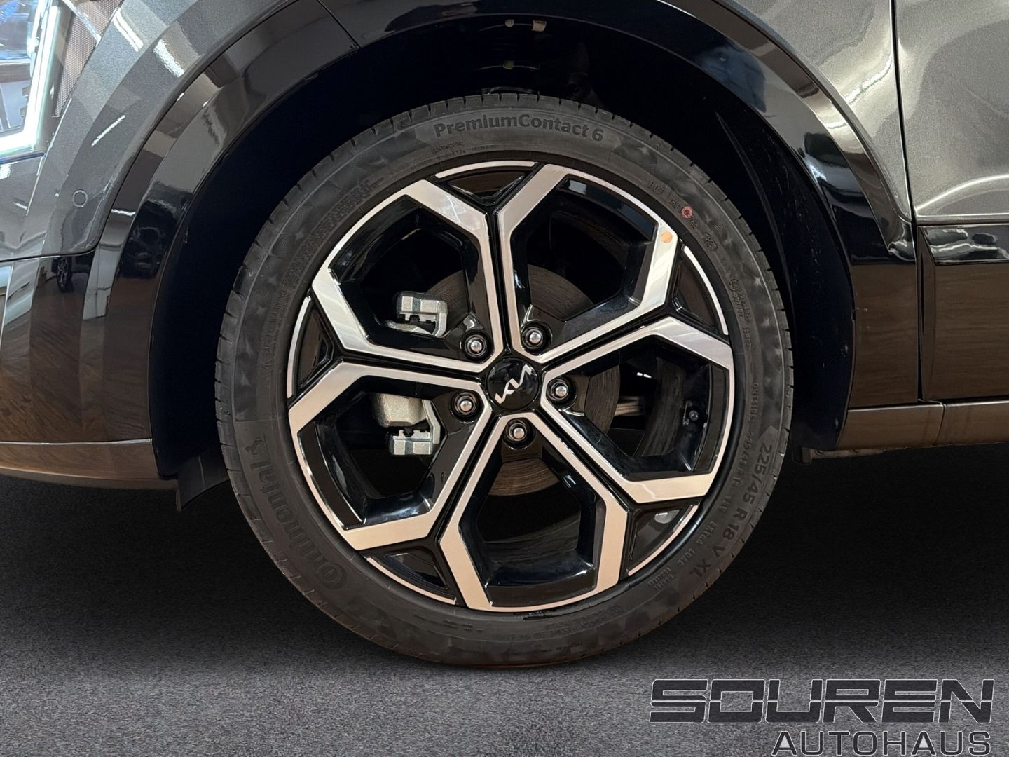 Fahrzeugabbildung Kia Niro HEV Spirit Glasdach Technik-&Relax-Paket 18