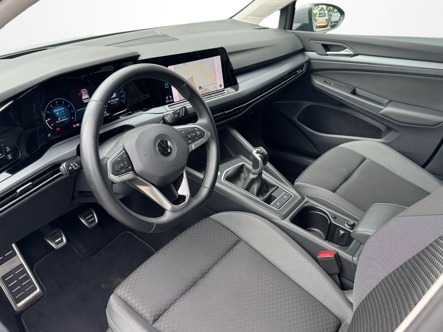 Golf VIII 1.5 TSI "ACTIVE" *LED+*NAVI*STDHZG*
