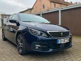 Peugeot 308 Allure/Pure-Tech/Navi/ Shz/Alu/Pano/ - Peugeot 308: Standheizung