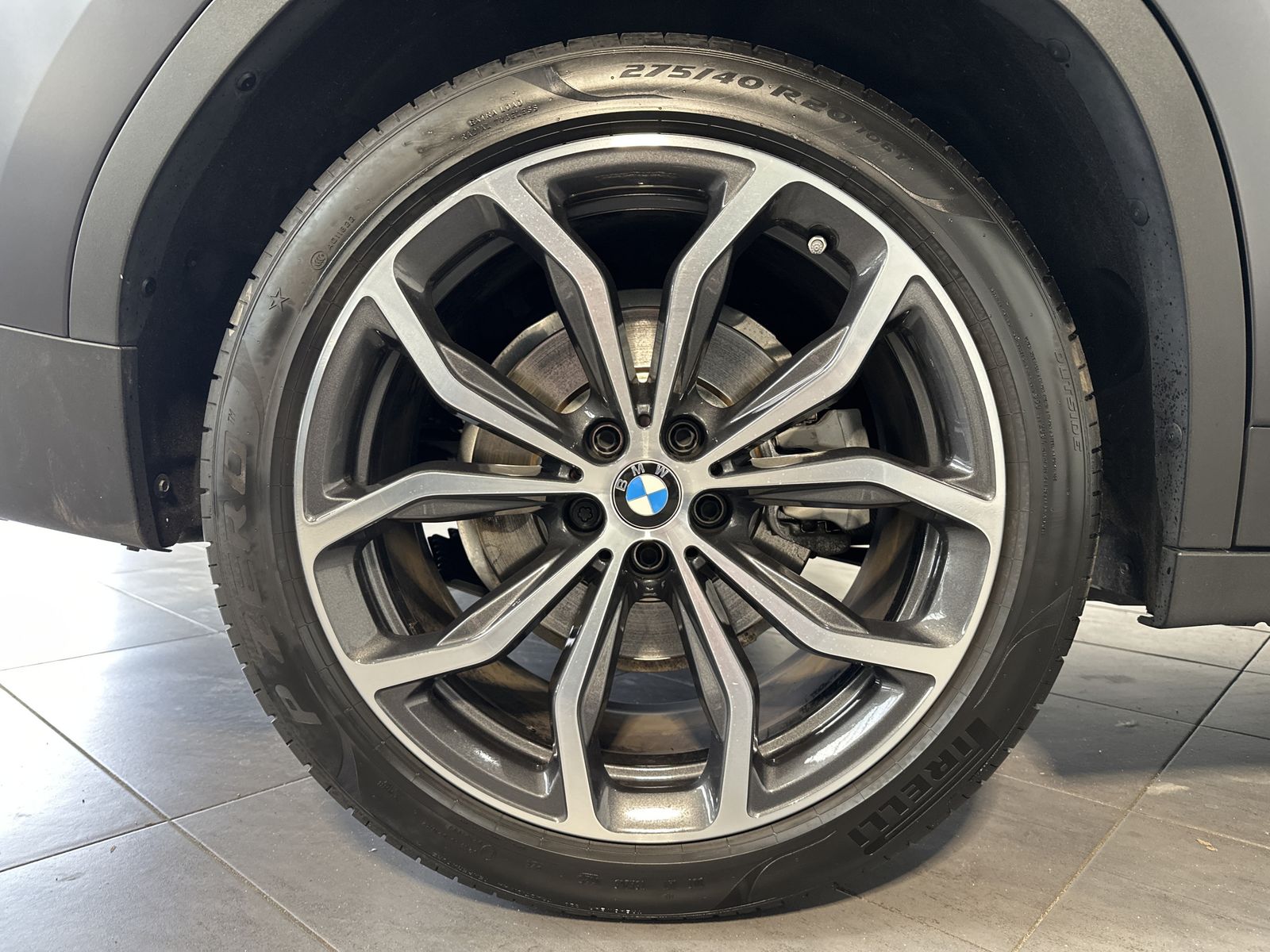 Fahrzeugabbildung BMW X3 xDrive20d NAV+LASER+HEADUP+INDIVIDUAL+20ZOLL