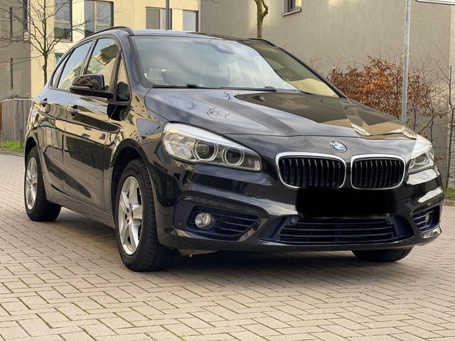 BMW 216 Baureihe 2 Active Tourer 216 d Sport Line