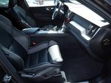 Volvo XC60 T6 Plus Bright Recharge Plug-In Hybrid AWD - Volvo XC60: Recharge Plus Bright