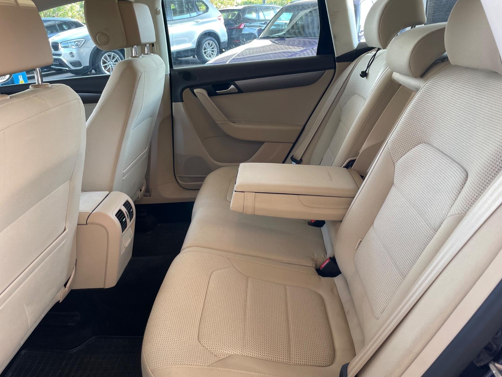 Volkswagen Passat 2014 — photo 13