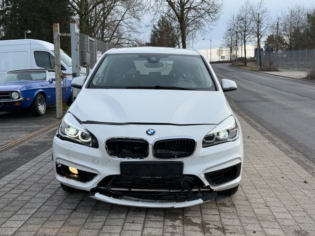 BMW 220 Baureihe 2 Active Tourer 220 i Advantage