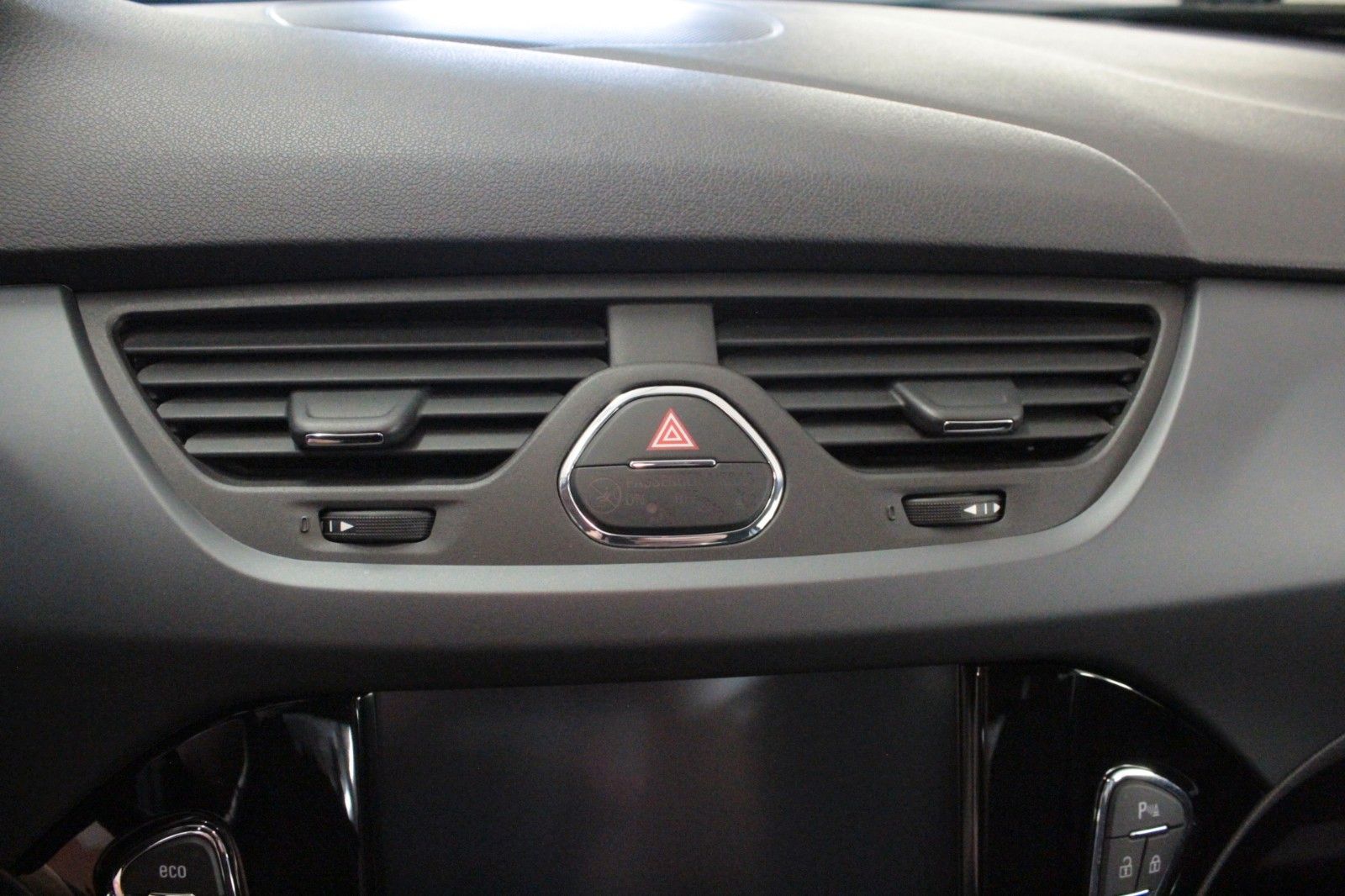 Fahrzeugabbildung Opel Corsa 1.4 Turbo eco FLEX Edition  *Winterpaket*