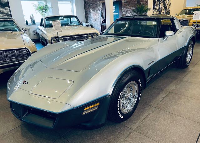 Fahrzeugabbildung Corvette C3 Glas Targa 5,7L V8 TOP ZUSTAND!