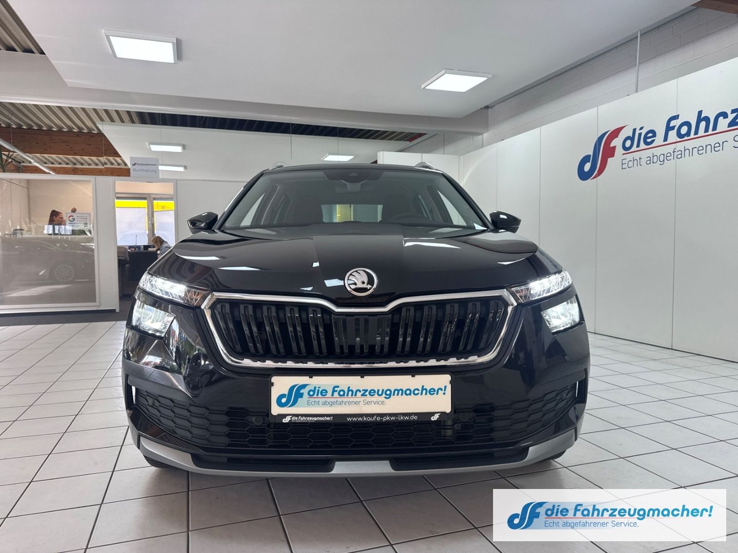 Fahrzeugabbildung SKODA Kamiq Style 1.0 TSI Navi Digitales Cockpit LED