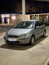 Ford Focus 1. Hand - 72.800 km - TÜV NEU J... - Ford Focus aus 2003: Kleinwagen, 1.8