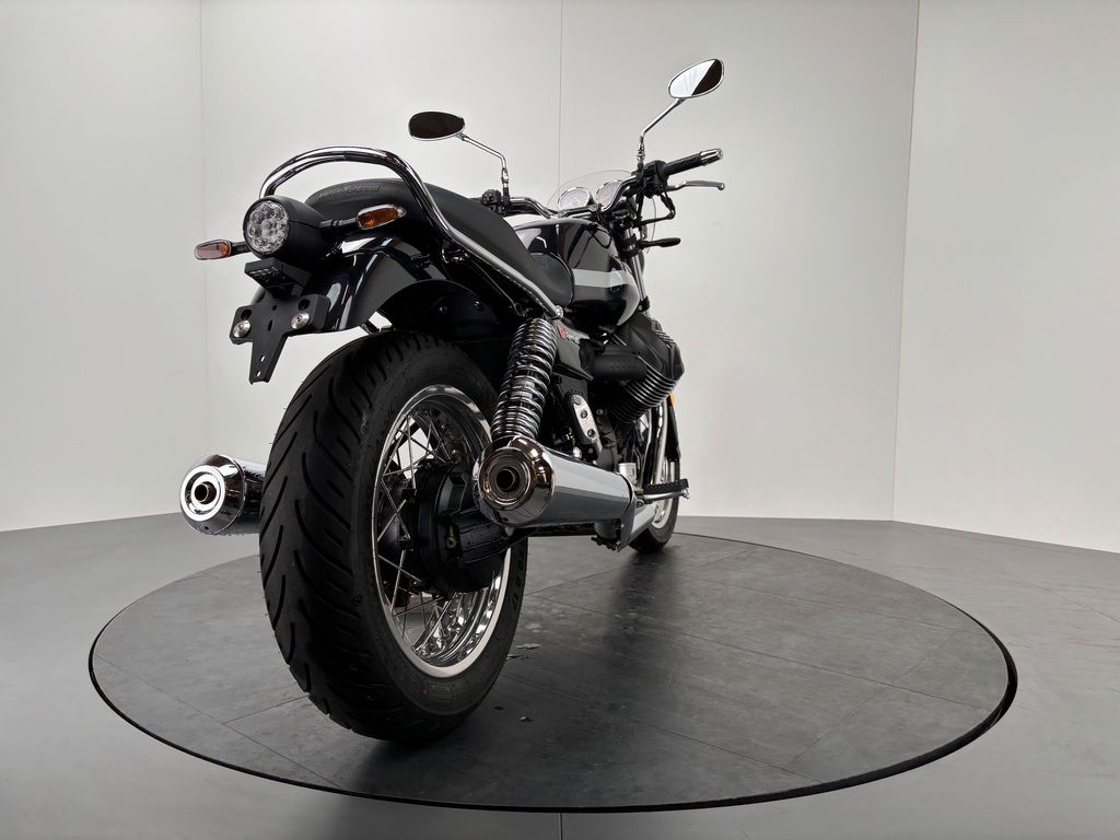 Fahrzeugabbildung Moto Guzzi V7 SPECIAL *NEUWERTIG