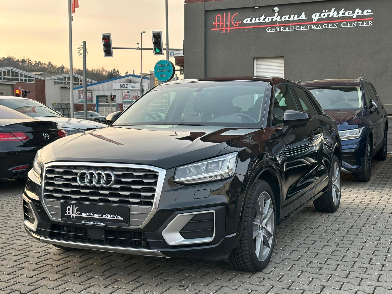 Audi Q2 40 TFSI S-Tronic quattro sport *AHK*LED*NAVI*