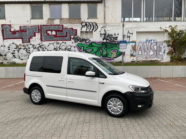 Volkswagen Caddy PKW Trendline BMT