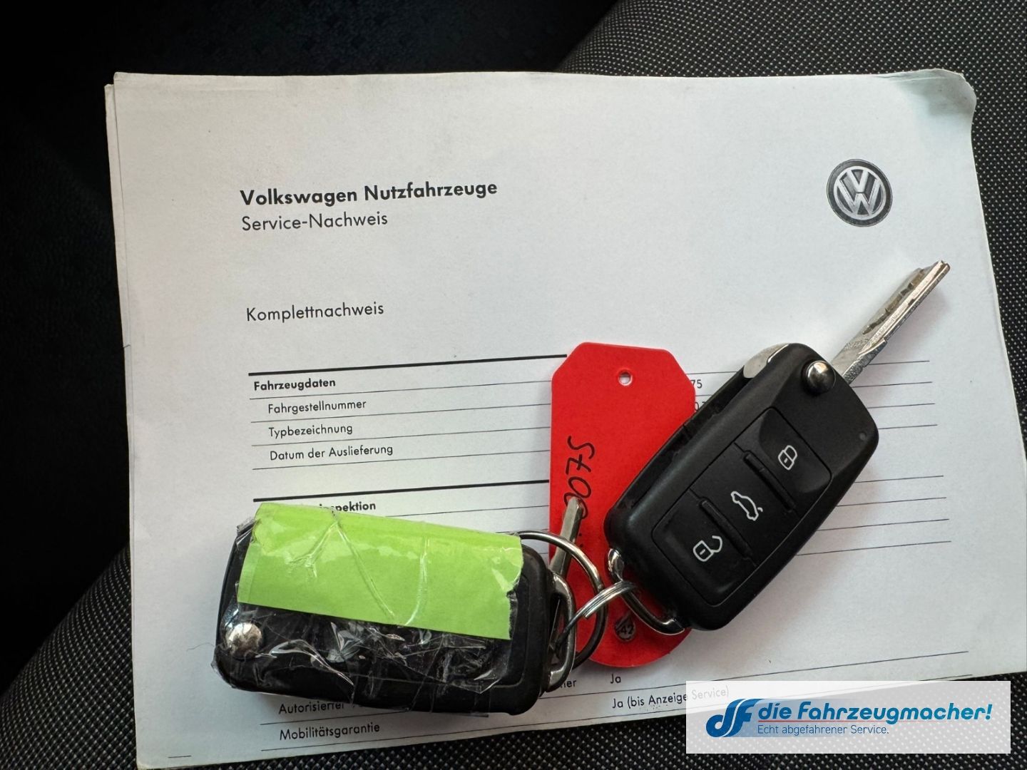 Fahrzeugabbildung Volkswagen Transporter T6 Kasten lang 4Motion StandHZG Navi