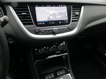 Opel Grandland X 1.6 Hybrid Innovation Automatik