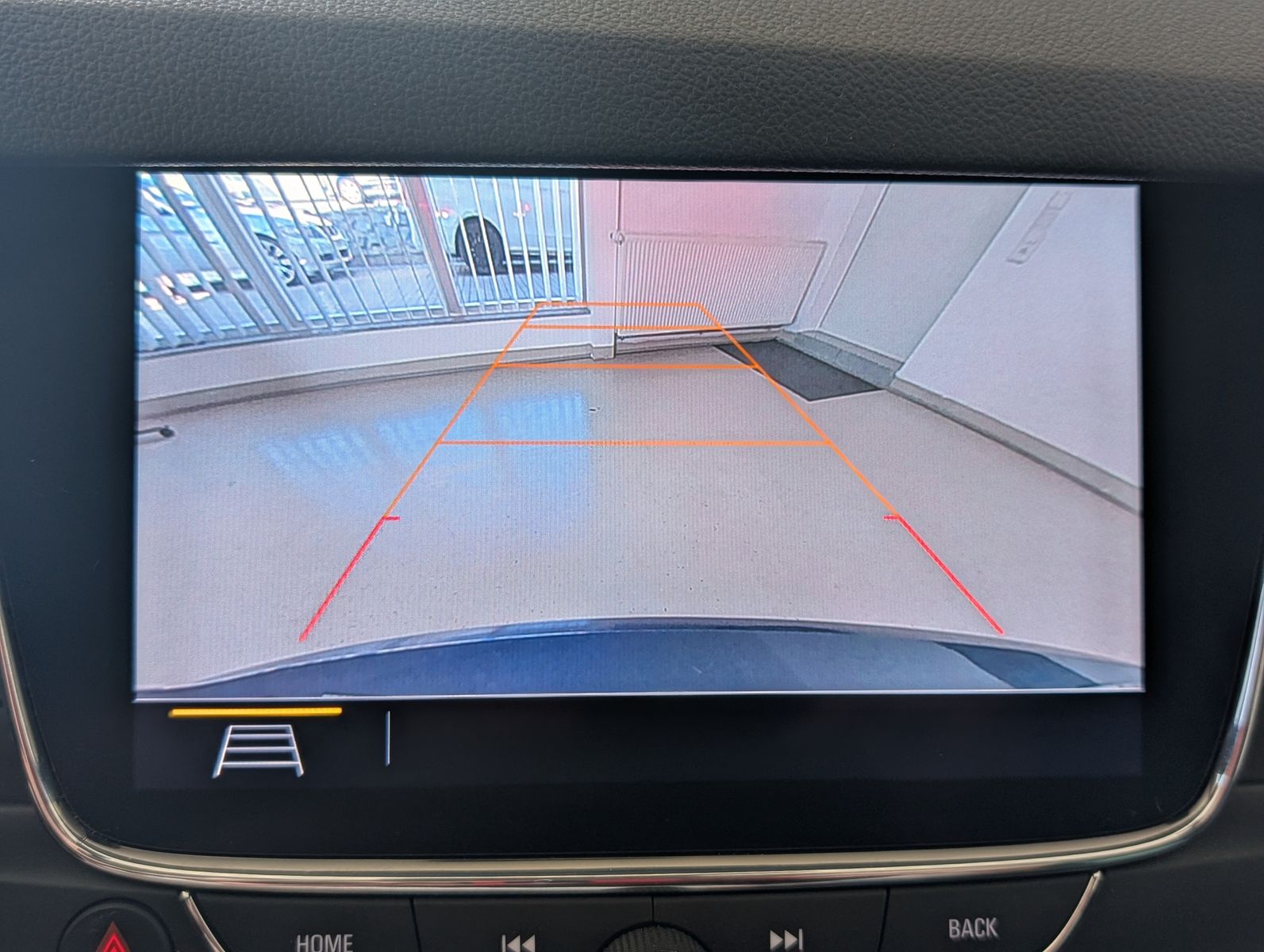Fahrzeugabbildung Opel Astra Elegance PANORAMA LEDER MASSAGE MEMO 18"