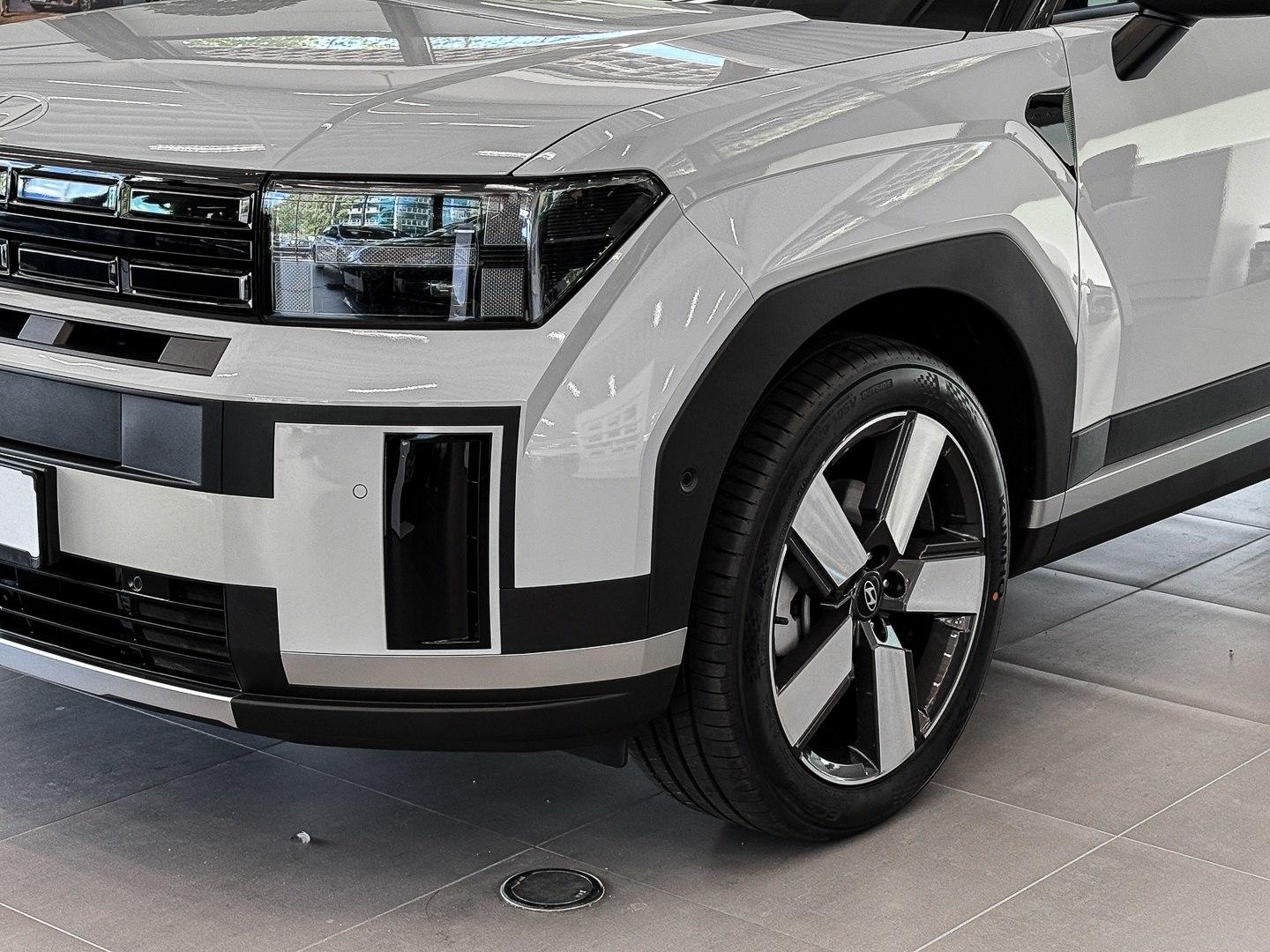 Hyundai Santa Fe PHEV 1.6 T-GDI Signature 4WD / Technik 