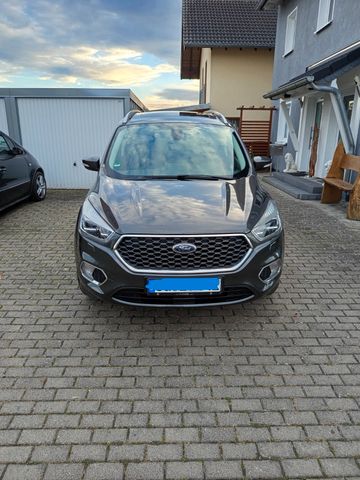 Ford Kuga 2,0 TDCi 4x4 110kW Vignale PowerShift V...