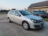 Opel Astra Caravan 1.9 CDTI - Viele Neuteile - Opel Astra aus 2005 mit Diesel-Antrieb