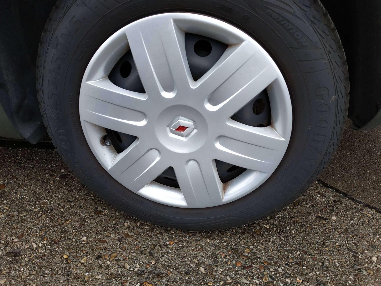 Renault Megane 2004 — photo 16