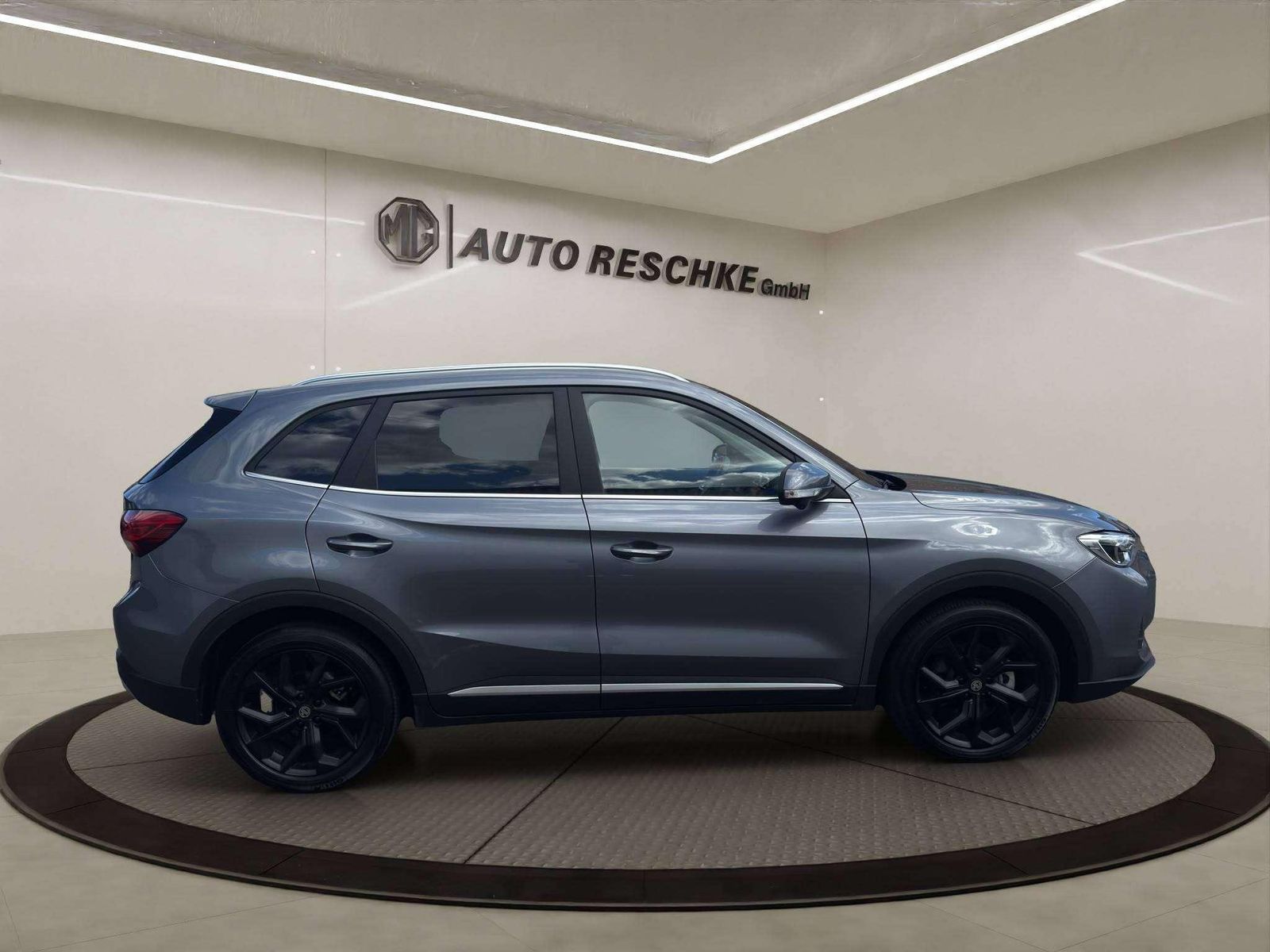MG ZS