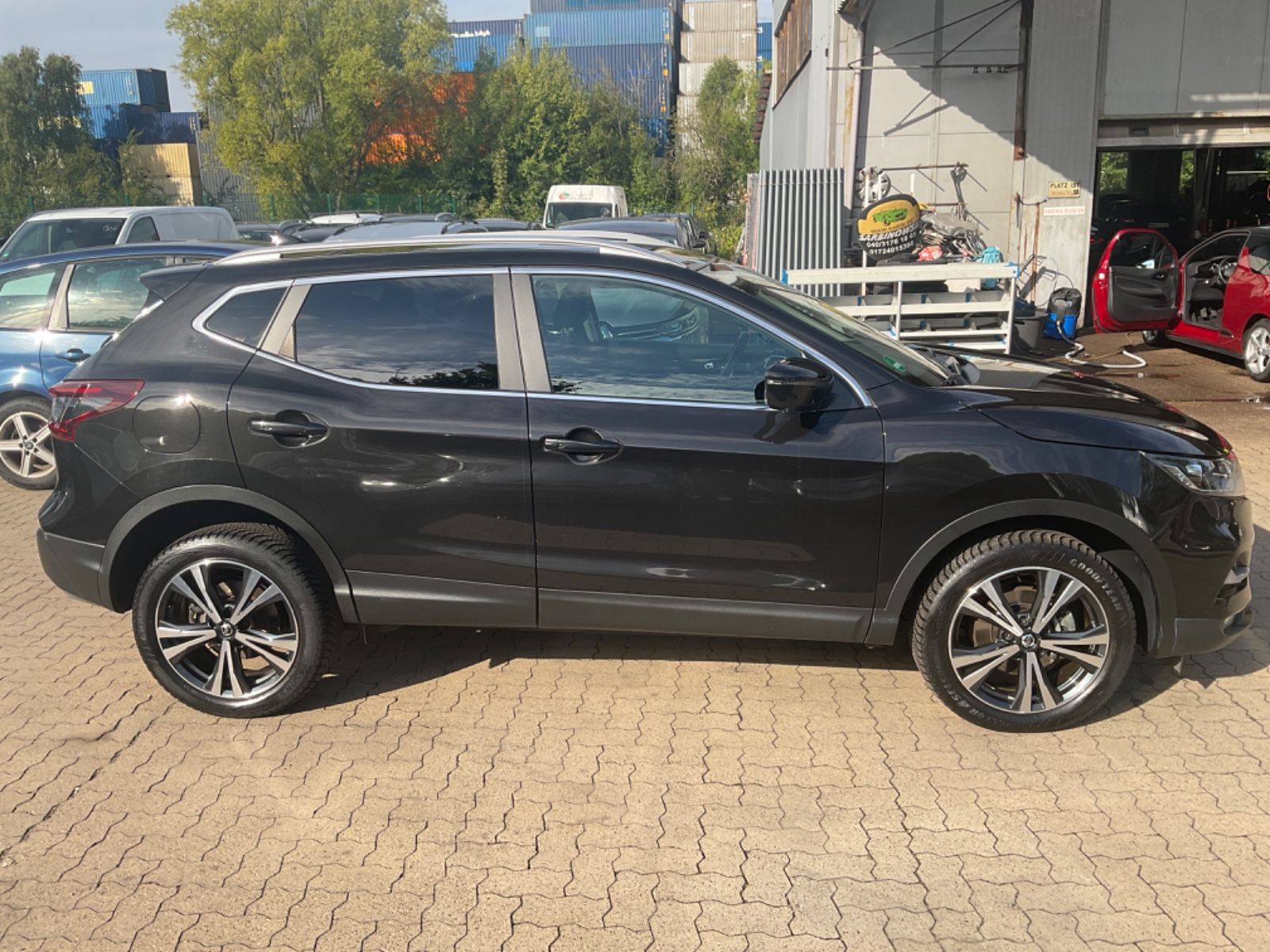 Nissan Qashqai N-Connecta 4x4 TÜV 06.2027 Automatik imagem 3